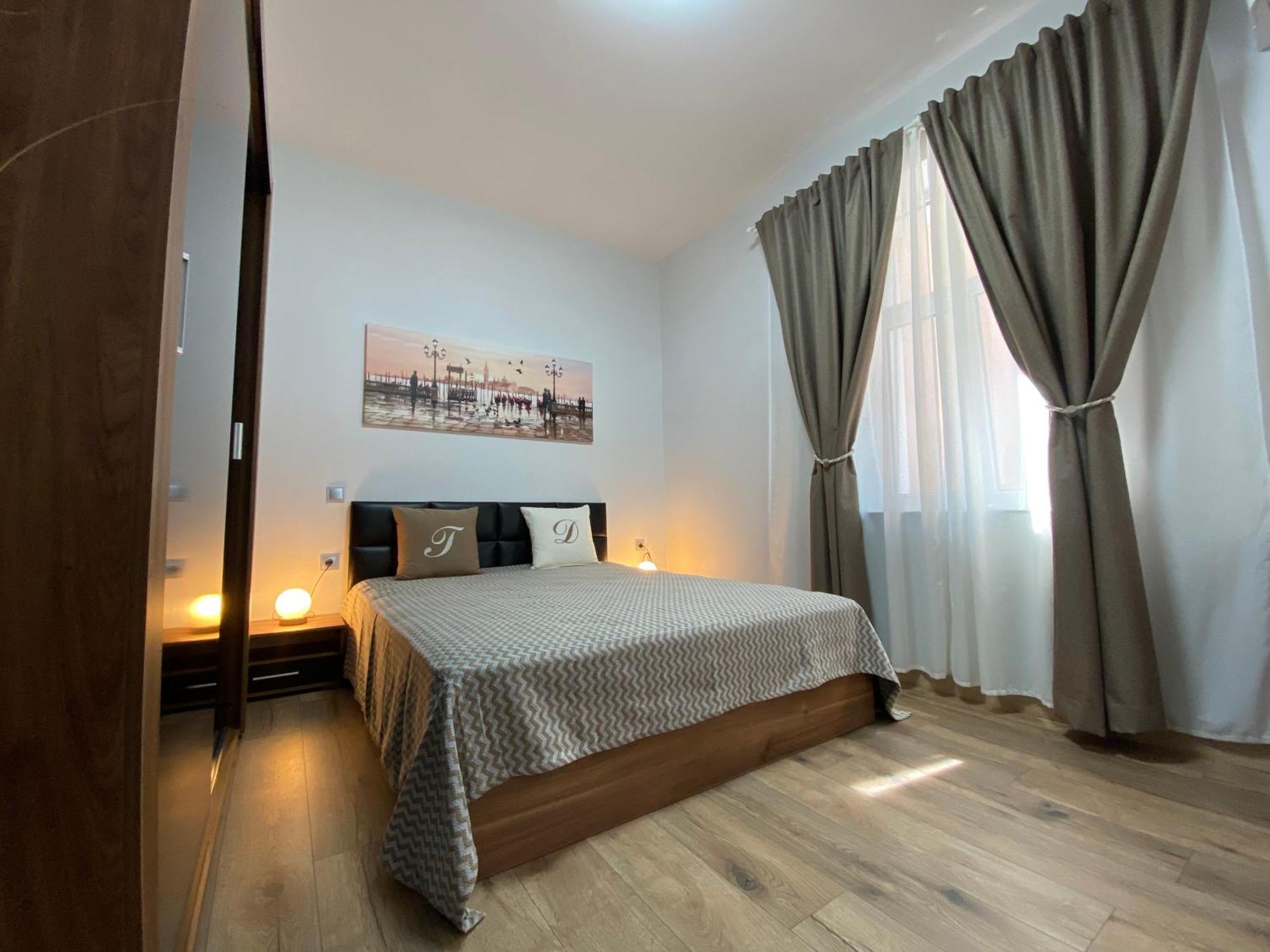 La Luna - High-End 2Bd Flat In The Top Centre By Flat Mаnager صوفيا المظهر الخارجي الصورة